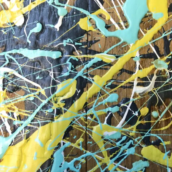 Multicolor wood plank with hooks upcycled - Picture 2 of 2